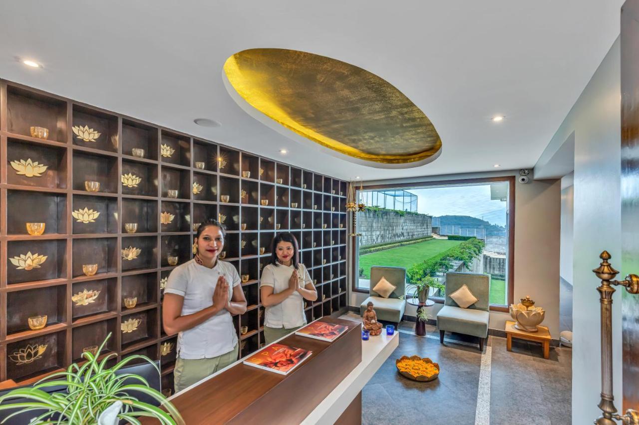 Club Mahindra Kandāghāt Bagian luar foto