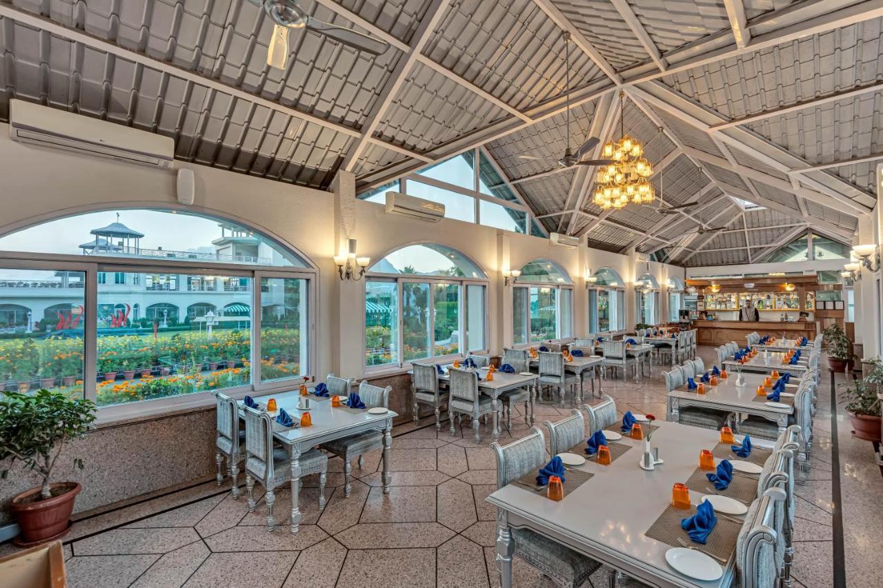 Club Mahindra Kandāghāt Bagian luar foto