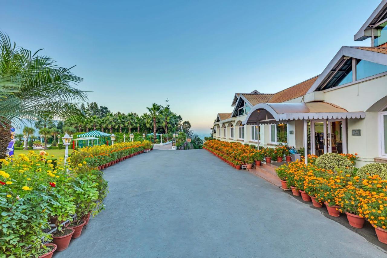Club Mahindra Kandāghāt Bagian luar foto