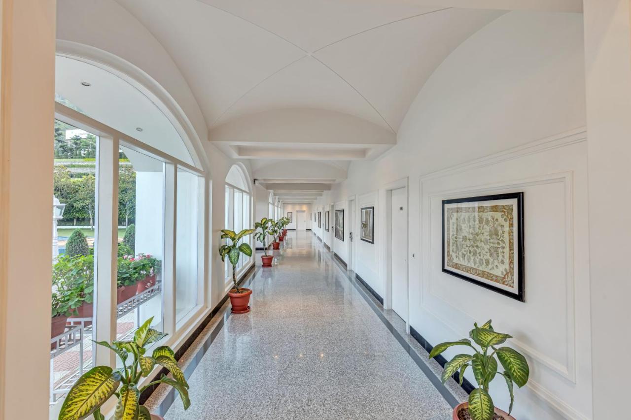 Club Mahindra Kandāghāt Bagian luar foto