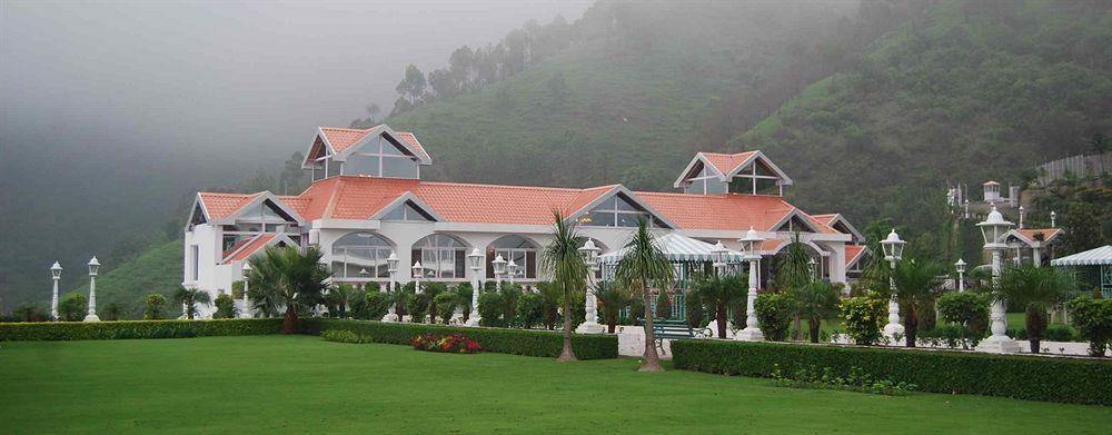 Club Mahindra Kandāghāt Bagian luar foto