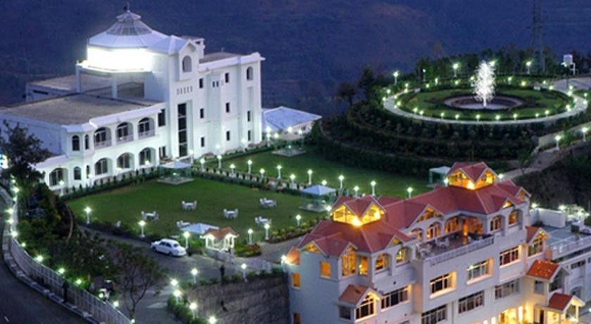 Club Mahindra Kandāghāt Bagian luar foto
