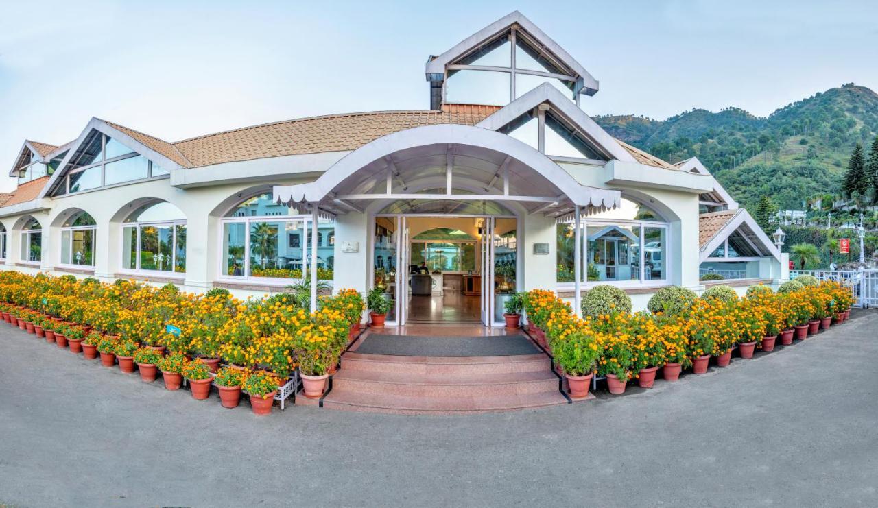 Club Mahindra Kandāghāt Bagian luar foto
